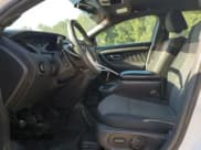 ✅ 2013 Ford Police Interceptor • VIN: 1FAHP2M89DG198137 • Лот: 71433475. Опубликован ранее на Copart с пробегом 123 582 миль. Бесплатный доступ к архиву аукционных продаж из США и подробный отчёт об истории автомобиля на DreamBid. Изображение 7.