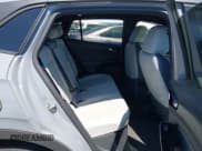 ✅ 2022 Volkswagen ID.4 Pro S • VIN: WVGGNPE26NP066288 • Lot: 43089919. Wystawiony na IAAI z przebiegiem 61 743 mil. Bezpłatny archiwum sprzedaży aukcyjnych z USA i szczegółowy raport historii pojazdu na DreamBid. Zdjęcie 8.