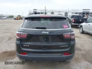 ✅ 2018 Jeep Compass Limited • VIN: 3C4NJDCB6JT199292 • Lot: 43076181. Listed on IAAI with 134,109 mi. Free auction sales archive from the USA and detailed vehicle history report at DreamBid. Image 16.