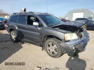 ✅ 2004 Mitsubishi Endeavor XLS • VIN: 4A4MM31S94E010308 • Lot: 82147315. Listed on Copart with Not provided. Free auction sales archive from the USA and detailed vehicle history report at DreamBid. Image 4.