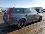 ✅ 2009 Volvo V50 2.4L • VIN: YV1MW390792474317 • Lot: 85455384. Listed on Copart with 174,262 mi. Free auction sales archive from the USA and detailed vehicle history report at DreamBid. Image 3.