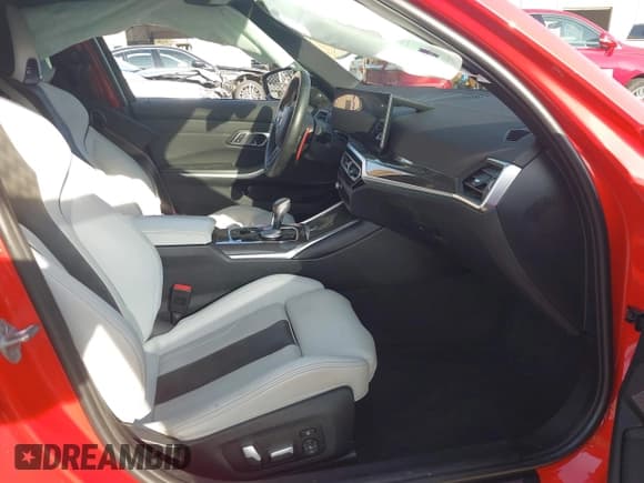 ✅ 2023 BMW M3 Competition xDrive • VIN: WBS43AY09PFP04541 • Лот: 41140882. Опубликован ранее на IAAI с пробегом 39 330 миль. Бесплатный доступ к архиву аукционных продаж из США и подробный отчёт об истории автомобиля на DreamBid. Изображение 5.