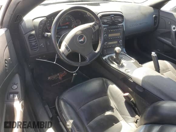 2009 Chevrolet Corvette с VIN 1G1YY36W495101639, выставлен на аукционе Copart как лот 48366085 с пробегом 104 594 миль миль и Списание • Salvage title. История ставок и продаж доступна на DreamBid. Изображение 8.