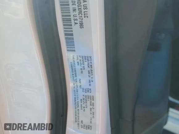 ✅ 2024 Dodge Durango GT Plus • VIN: 1C4RDHDGXRC171965 • Lot: 83782145. Listed on Copart with 20,122 mi. Free auction sales archive from the USA and detailed vehicle history report at DreamBid. Image 14.