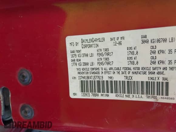 2007 Dodge 1500 ST z VIN 1D7HA18K47J577619, wystawiony jako IAAI lot #42921077 z przebiegiem 207 396 mil mil oraz . Historia ofert i sprzedaży dostępna na DreamBid. Obrazek 9.