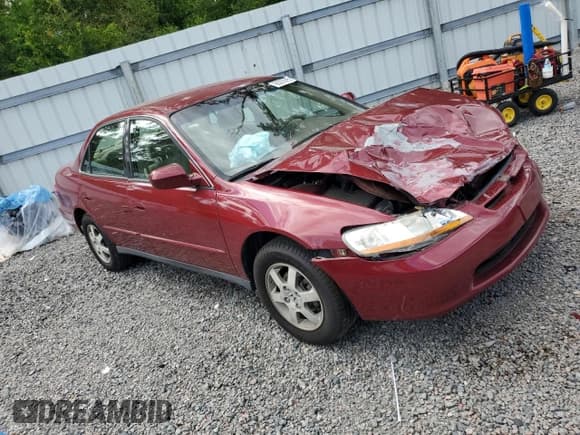 ✅ 2000 Honda Accord SE • VIN: JHMCG5672YC023766 • Lot: 66357845. Listed on Copart with 225,480 mi. Free auction sales archive from the USA and detailed vehicle history report at DreamBid. Image 4.