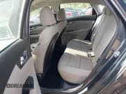 ✅ 2021 Kia Forte LXS • VIN: 3KPF24AD6ME303858 • Lot: 42222580. Wystawiony na IAAI z przebiegiem 68 490 mil. Bezpłatny archiwum sprzedaży aukcyjnych z USA i szczegółowy raport historii pojazdu na DreamBid. Zdjęcie 8.