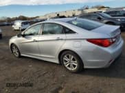 ✅ 2014 Hyundai Sonata GLS • VIN: 5NPEB4AC9EH861011 • Лот: 85959145. Опубликован ранее на Copart с пробегом 174 856 миль. Бесплатный доступ к архиву аукционных продаж из США и подробный отчёт об истории автомобиля на DreamBid. Изображение 2.