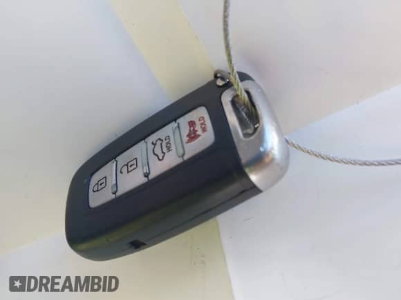 2013 Hyundai Sonata с VIN KMHEC4A49DA090105, выставлен на аукционе IAAI как лот 43479332 с пробегом 116 591 миль миль и . История ставок и продаж доступна на DreamBid. Изображение 11.