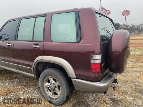 ✅ 2002 Isuzu Trooper S • VIN: JACDS58X727J02138 • Лот: 41455245. Опубликован ранее на IAAI с пробегом 186 560 миль. Бесплатный доступ к архиву аукционных продаж из США и подробный отчёт об истории автомобиля на DreamBid. Изображение 3.