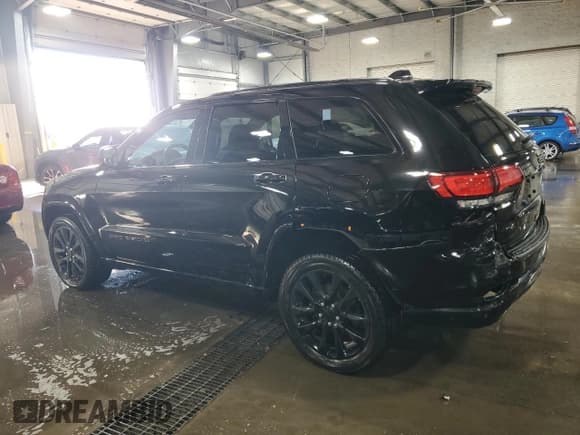 ✅ 2020 Jeep Grand Cherokee Laredo • VIN: 1C4RJFAGXLC420841 • Lot: 91309745. Wystawiony na Copart z przebiegiem 68 785 mil. Bezpłatny archiwum sprzedaży aukcyjnych z USA i szczegółowy raport historii pojazdu na DreamBid. Zdjęcie 2.