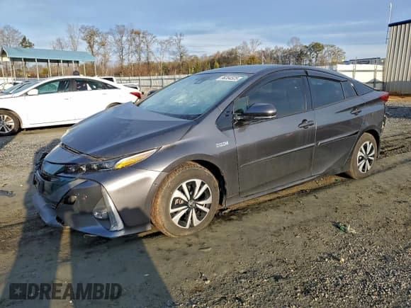 ✅ 2017 Toyota Prius Advanced • VIN: JTDKARFP2H3049838 • Lot: 96354525. Wystawiony na Copart z przebiegiem 47 247 mil. Bezpłatny archiwum sprzedaży aukcyjnych z USA i szczegółowy raport historii pojazdu na DreamBid. Zdjęcie 1.