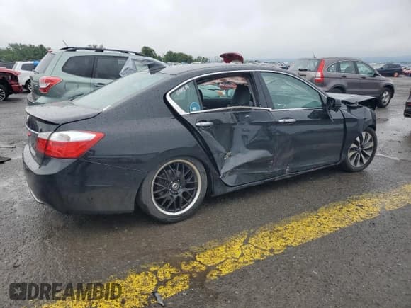 ✅ 2015 Honda Accord Touring • VIN: 1HGCR6F74FA011128 • Лот: 65620215. Опубликован ранее на Copart с пробегом Не указан. Бесплатный доступ к архиву аукционных продаж из США и подробный отчёт об истории автомобиля на DreamBid. Изображение 3.