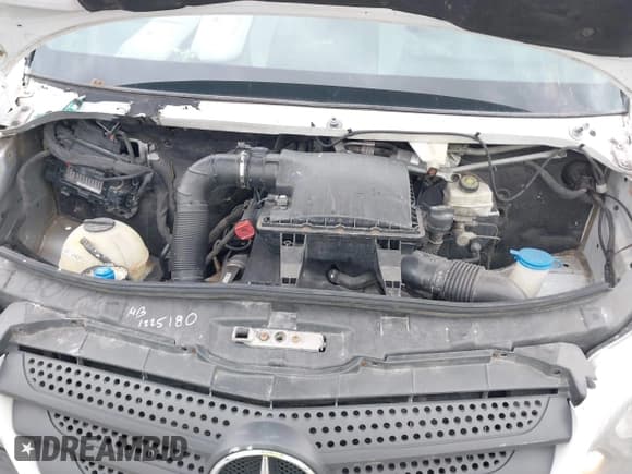 ✅ 2016 Mercedes-Benz Sprinter Cargo EXT • VIN: WD3PE8DD3GP246161 • Лот: 43736251. Опубликован ранее на IAAI с пробегом 108 973 миль. Бесплатный доступ к архиву аукционных продаж из США и подробный отчёт об истории автомобиля на DreamBid. Изображение 10.