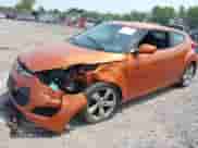 2012 Hyundai Veloster w/Gray Int z VIN KMHTC6AD0CU043402, wystawiony jako IAAI lot #42406321 z przebiegiem 116 734 mil mil oraz . Historia ofert i sprzedaży dostępna na DreamBid. Obrazek 2.