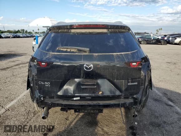 ✅ 2024 Mazda CX-50 S Preferred • VIN: 7MMVABBM8RN189298 • Лот: 82024365. Опубликован ранее на Copart с пробегом 23 431 миль. Бесплатный доступ к архиву аукционных продаж из США и подробный отчёт об истории автомобиля на DreamBid. Изображение 6.