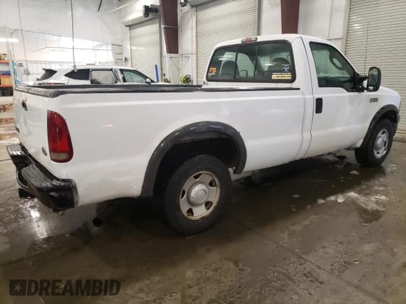 ✅ 2006 Ford F-250 XL • VIN: 1FTNF20586ED95083 • Lot: 45245175. Listed on Copart with 247,551 mi. Free auction sales archive from the USA and detailed vehicle history report at DreamBid. Image 3.