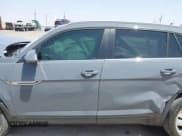 ✅ 2022 Volkswagen Atlas SE • VIN: 1V2WC2CA8NC215017 • Лот: 42093468. Опубликован ранее на IAAI с пробегом 56 617 миль. Бесплатный доступ к архиву аукционных продаж из США и подробный отчёт об истории автомобиля на DreamBid. Изображение 14.