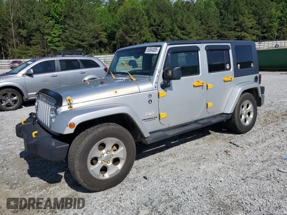 ✅ 2008 Jeep Wrangler Unlimited Sahara • VIN: 1J8GA59148L620681 • Lot: 55584085. Listed on Copart with 168,206 mi. Free auction sales archive from the USA and detailed vehicle history report at DreamBid. Image 1.