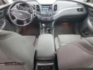 ✅ 2016 Chevrolet Impala LT • VIN: 2G1115S30G9168395 • Лот: 72885574. Опубликован ранее на Copart с пробегом 141 560 миль. Бесплатный доступ к архиву аукционных продаж из США и подробный отчёт об истории автомобиля на DreamBid. Изображение 8.