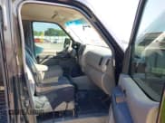 ✅ 2016 Nissan NV SV • VIN: 1N6BF0KM8GN801440 • Lot: 42570121. Listed on IAAI with 98,076 mi. Free auction sales archive from the USA and detailed vehicle history report at DreamBid. Image 5.