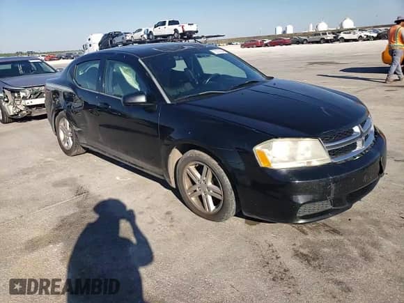 2011 Dodge Avenger Mainstreet z VIN 1B3BD1FB3BN544432, wystawiony jako Copart lot #73172164 z przebiegiem 158 157 mil mil oraz Szkoda całkowita • Salvage title. Historia ofert i sprzedaży dostępna na DreamBid. Obrazek 10.