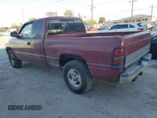 1999 Dodge 1500 с VIN 1B7HC13Z5XJ517230, выставлен на аукционе Copart как лот 83451294 с пробегом 177 533 миль миль и На запчасти • Non repairable. История ставок и продаж доступна на DreamBid. Изображение 2.