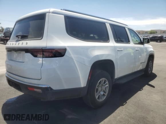 ✅ 2024 Jeep Wagoneer • VIN: 1C4SJSAP9RS112505 • Лот: 61085575. Опубликован ранее на Copart с пробегом 59 326 миль. Бесплатный доступ к архиву аукционных продаж из США и подробный отчёт об истории автомобиля на DreamBid. Изображение 3.