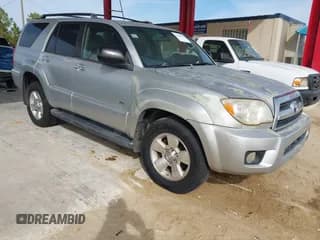 ✅ 2007 Toyota 4Runner SR5 • VIN: JTEZU14R778088711 • Lot: 43675970. Wystawiony na IAAI z przebiegiem 252 131 mil. Bezpłatny archiwum sprzedaży aukcyjnych z USA i szczegółowy raport historii pojazdu na DreamBid. Zdjęcie 1.