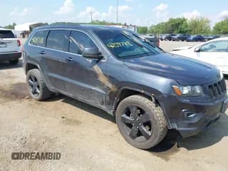 ✅ 2015 Jeep Grand Cherokee Laredo • VIN: 1C4RJFAGXFC134850 • Лот: 42597718. Опубликован ранее на IAAI с пробегом 151 845 миль. Бесплатный доступ к архиву аукционных продаж из США и подробный отчёт об истории автомобиля на DreamBid. Изображение 1.