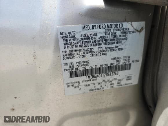 ✅ 2007 Mercury Montego • VIN: 1MEHM40117G612263 • Lot: 61839135. Wystawiony na Copart z przebiegiem 227 327 mil. Bezpłatny archiwum sprzedaży aukcyjnych z USA i szczegółowy raport historii pojazdu na DreamBid. Zdjęcie 12.