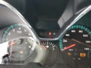 ✅ 2016 Chevrolet Traverse LT • VIN: 1GNKRGKD8GJ341990 • Lot: 69833644. Wystawiony na Copart z przebiegiem 174 865 mil. Bezpłatny archiwum sprzedaży aukcyjnych z USA i szczegółowy raport historii pojazdu na DreamBid. Zdjęcie 9.