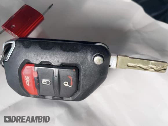 ✅ 2018 Jeep Wrangler Sport S • VIN: 1C4GJXAG2JW225146 • Lot: 42292565. Listed on IAAI with 54,885 mi. Free auction sales archive from the USA and detailed vehicle history report at DreamBid. Image 11.