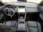 ✅ 2021 Jaguar E-Pace 300 Sport • VIN: SADF12GX8M1021642 • Lot: 46317764. Wystawiony na Copart z przebiegiem 14 035 mil. Bezpłatny archiwum sprzedaży aukcyjnych z USA i szczegółowy raport historii pojazdu na DreamBid. Zdjęcie 8.