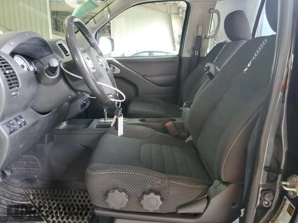 ✅ 2019 Nissan Frontier Pro-4X • VIN: 1N6AD0EVXKN795008 • Lot: 70503635. Listed on Copart with 182,097 mi. Free auction sales archive from the USA and detailed vehicle history report at DreamBid. Image 7.