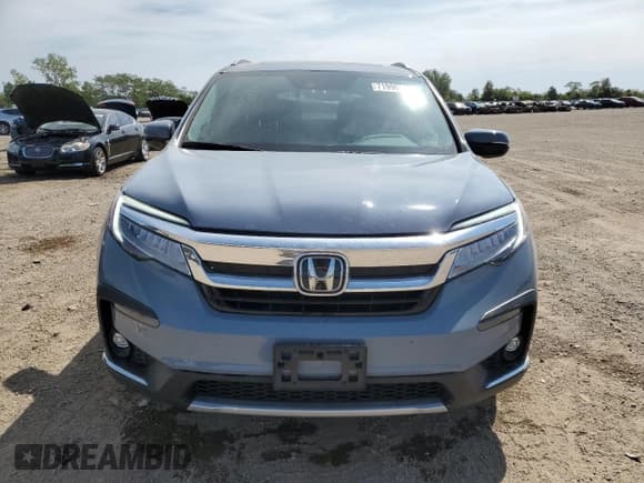 ✅ 2022 Honda Pilot Touring 7-Passenger • VIN: 5FNYF6H68NB037772 • Lot: 71996515. Listed on Copart with 23,900 mi. Free auction sales archive from the USA and detailed vehicle history report at DreamBid. Image 5.