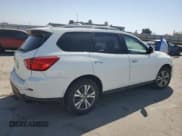 ✅ 2019 Nissan Pathfinder SL • VIN: 5N1DR2MN7KC647405 • Lot: 80668925. Wystawiony na Copart z przebiegiem 89 452 mil. Bezpłatny archiwum sprzedaży aukcyjnych z USA i szczegółowy raport historii pojazdu na DreamBid. Zdjęcie 3.