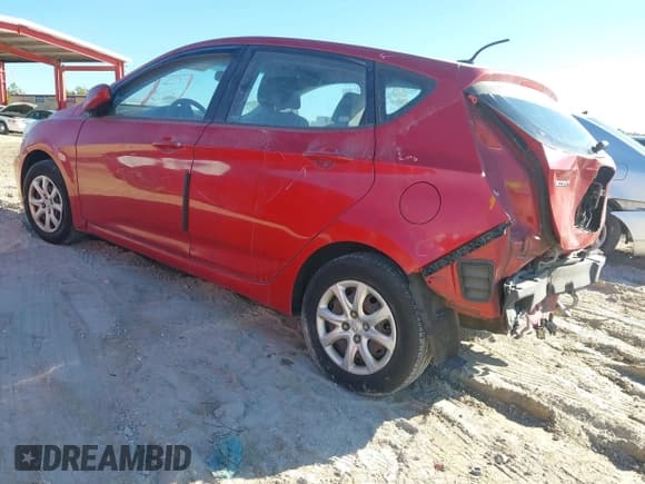 ✅ 2012 Hyundai Accent GS • VIN: KMHCT5AE2CU021453 • Lot: 43484851. Wystawiony na IAAI z przebiegiem 97 671 mil. Bezpłatny archiwum sprzedaży aukcyjnych z USA i szczegółowy raport historii pojazdu na DreamBid. Zdjęcie 3.