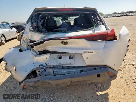 ✅ 2022 Lexus UX 200 • VIN: JTHX3JBH9N2047522 • Lot: 86244465. Listed on Copart with 74,591 mi. Free auction sales archive from the USA and detailed vehicle history report at DreamBid. Image 6.