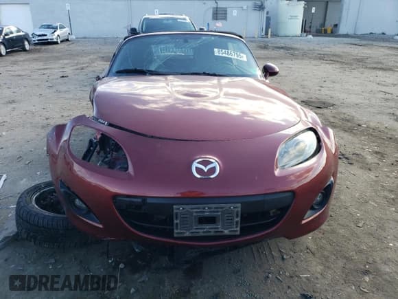 ✅ 2010 Mazda MX-5 Miata Sport • VIN: JM1NC2EF2A0208985 • Lot: 85486795. Listed on Copart with 131,820 mi. Free auction sales archive from the USA and detailed vehicle history report at DreamBid. Image 5.