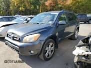 ✅ 2006 Toyota RAV4 Sport • VIN: JTMBK32VX66001045 • Lot: 86222145. Wystawiony na Copart z przebiegiem 227 205 mil. Bezpłatny archiwum sprzedaży aukcyjnych z USA i szczegółowy raport historii pojazdu na DreamBid. Zdjęcie 1.