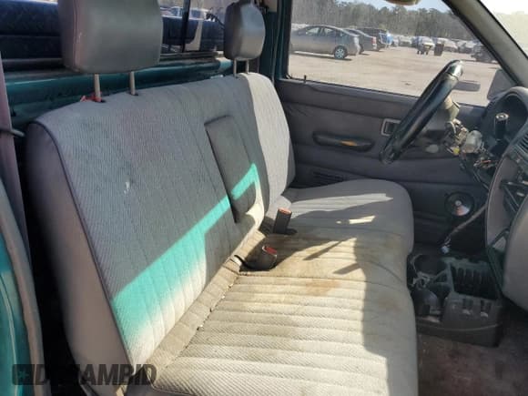 ✅ 1995 Nissan Frontier • VIN: 1N6SD11S6SC363288 • Lot: 90048145. Listed on Copart with 245,112 mi. Free auction sales archive from the USA and detailed vehicle history report at DreamBid. Image 10.