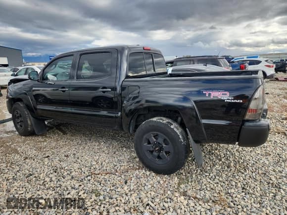 ✅ 2010 Toyota Tacoma PreRunner • VIN: 3TMJU4GN4AM093900 • Lot: 86676735. Wystawiony na Copart z przebiegiem 230 582 mil. Bezpłatny archiwum sprzedaży aukcyjnych z USA i szczegółowy raport historii pojazdu na DreamBid. Zdjęcie 2.