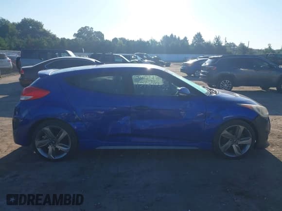 ✅ 2013 Hyundai Veloster Turbo • VIN: KMHTC6AE3DU146100 • Lot: 43121020. Listed on IAAI with 195,274 mi. Free auction sales archive from the USA and detailed vehicle history report at DreamBid. Image 13.