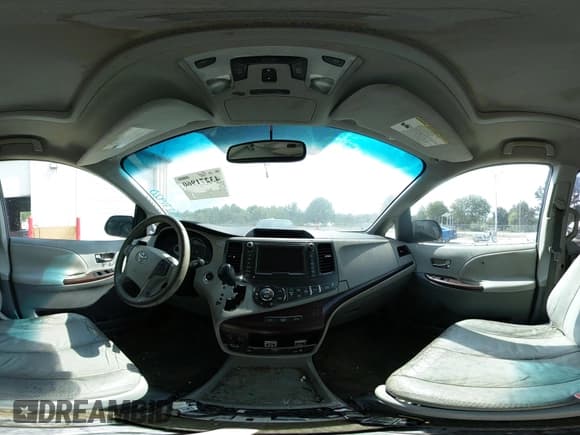 ✅ 2011 Toyota Sienna XLE AAS • VIN: 5TDYK3DC1BS122532 • Lot: 43271960. Listed on IAAI with 229,353 mi. Free auction sales archive from the USA and detailed vehicle history report at DreamBid. Image 20.