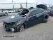 2015 Chevrolet Malibu LT z VIN 1G11D5SL8FF299555, wystawiony jako IAAI lot #43223812 z przebiegiem 264 347 mil mil oraz . Historia ofert i sprzedaży dostępna na DreamBid. Obrazek 2.