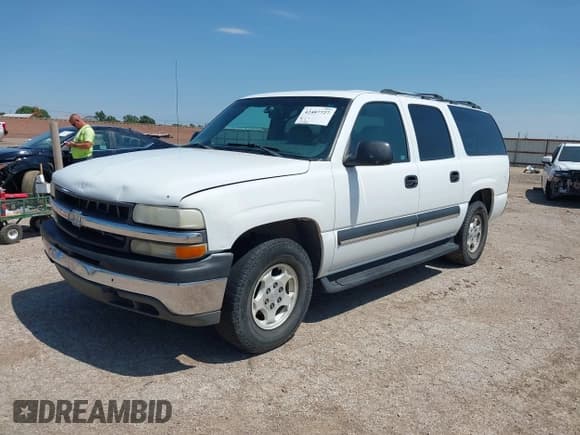 ✅ 2002 Chevrolet Suburban LS • VIN: 3GNEC16Z62G329185 • Лот: 42407727. Опубликован ранее на IAAI с пробегом 237 042 миль. Бесплатный доступ к архиву аукционных продаж из США и подробный отчёт об истории автомобиля на DreamBid. Изображение 17.