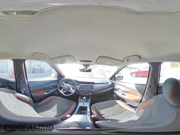 ✅ 2021 Nissan Kicks SR • VIN: 3N1CP5DV7ML541649 • Lot: 82428465. Wystawiony na Copart z przebiegiem 68 794 mil. Bezpłatny archiwum sprzedaży aukcyjnych z USA i szczegółowy raport historii pojazdu na DreamBid. Zdjęcie 15.