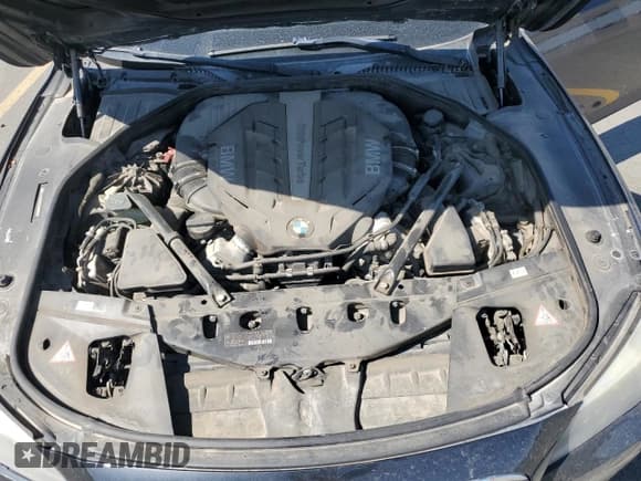 ✅ 2014 BMW 7 Series 750i • VIN: WBAYA8C59ED499805 • Lot: 80535825. Wystawiony na Copart z przebiegiem 141 351 mil. Bezpłatny archiwum sprzedaży aukcyjnych z USA i szczegółowy raport historii pojazdu na DreamBid. Zdjęcie 11.