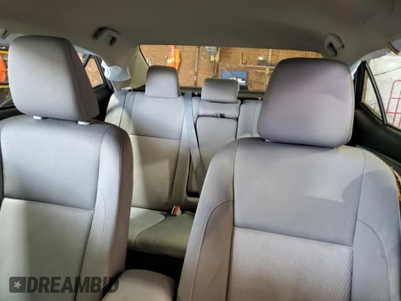 ✅ 2015 Toyota Corolla L • VIN: 2T1BURHE9FC450813 • Lot: 84831295. Wystawiony na Copart z przebiegiem 144 162 mil. Bezpłatny archiwum sprzedaży aukcyjnych z USA i szczegółowy raport historii pojazdu na DreamBid. Zdjęcie 10.